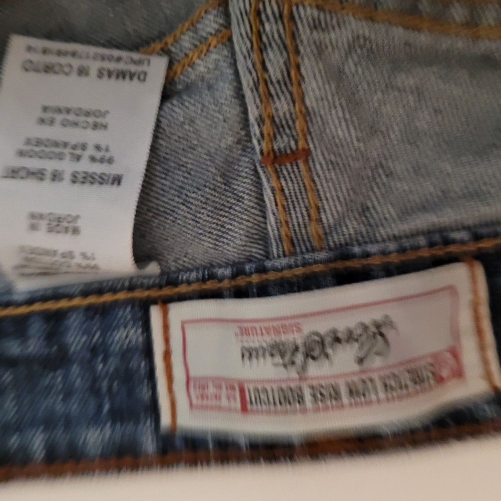Jeans - Picture 6 of 6